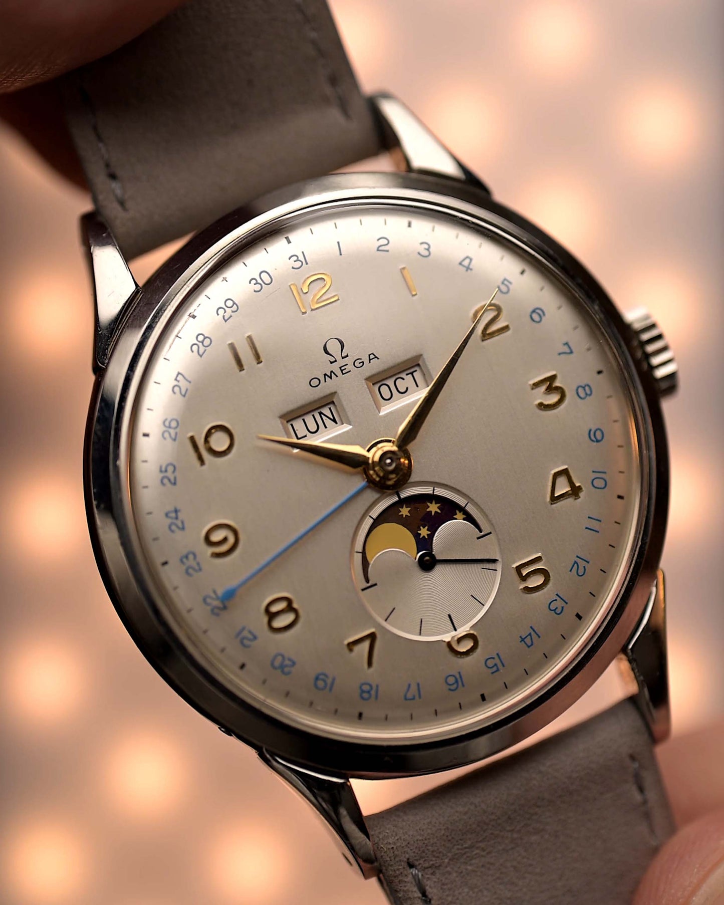 Omega 2486 Cosmic Moonphase 1940s