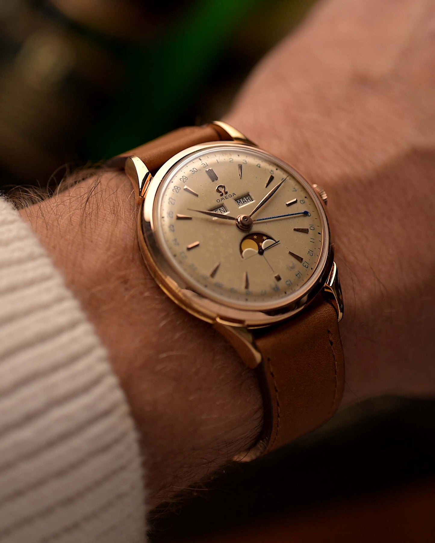 Omega 2486 Cosmic Moonphase Rose 1950